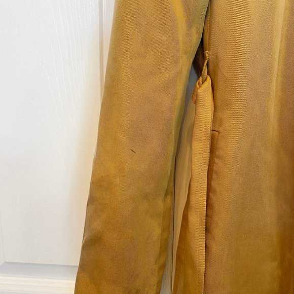 aritzia babaton maximo trench coat in yellow ochre - Picture 5 of 5